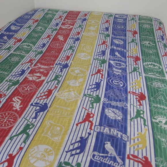 90s MLB Major League Baseball Teams Flat Bed Sheet - Picture 2 of 6
